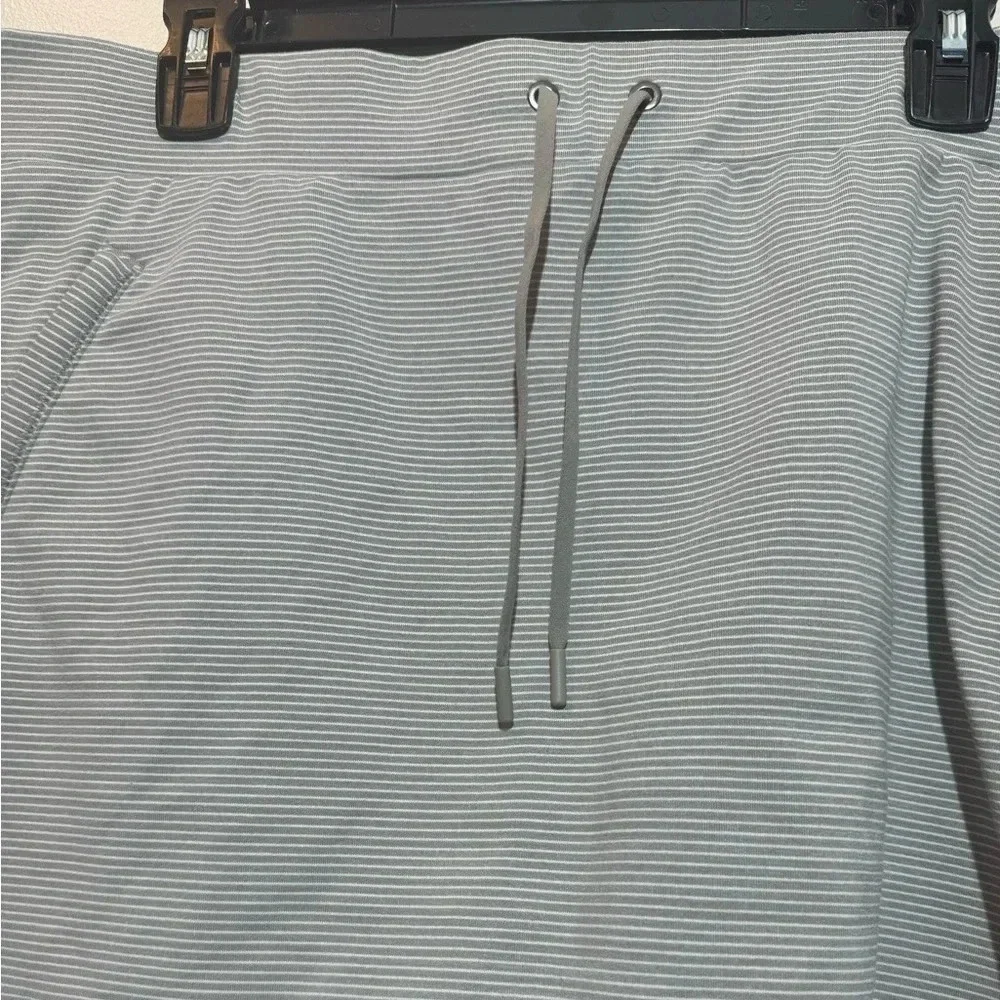 Athleta Stripe Modern Metro Skirt - Picture 5 of 6